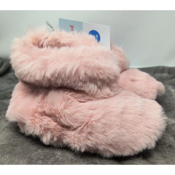 Cat & Jack Dallas Blush Pink Faux Fur Bootie Slippers Girl's L 9/10 Pull On NEW - Picture 1 of 7